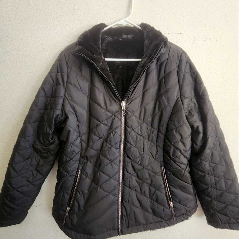 Black Ladies Coat, size large